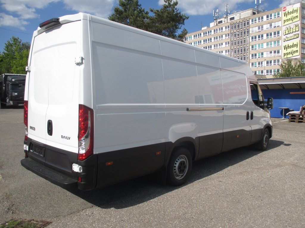 Iveco Daily 35S16 - Furgón: foto 5 Iveco Daily 35S16 - Furgón: foto 5