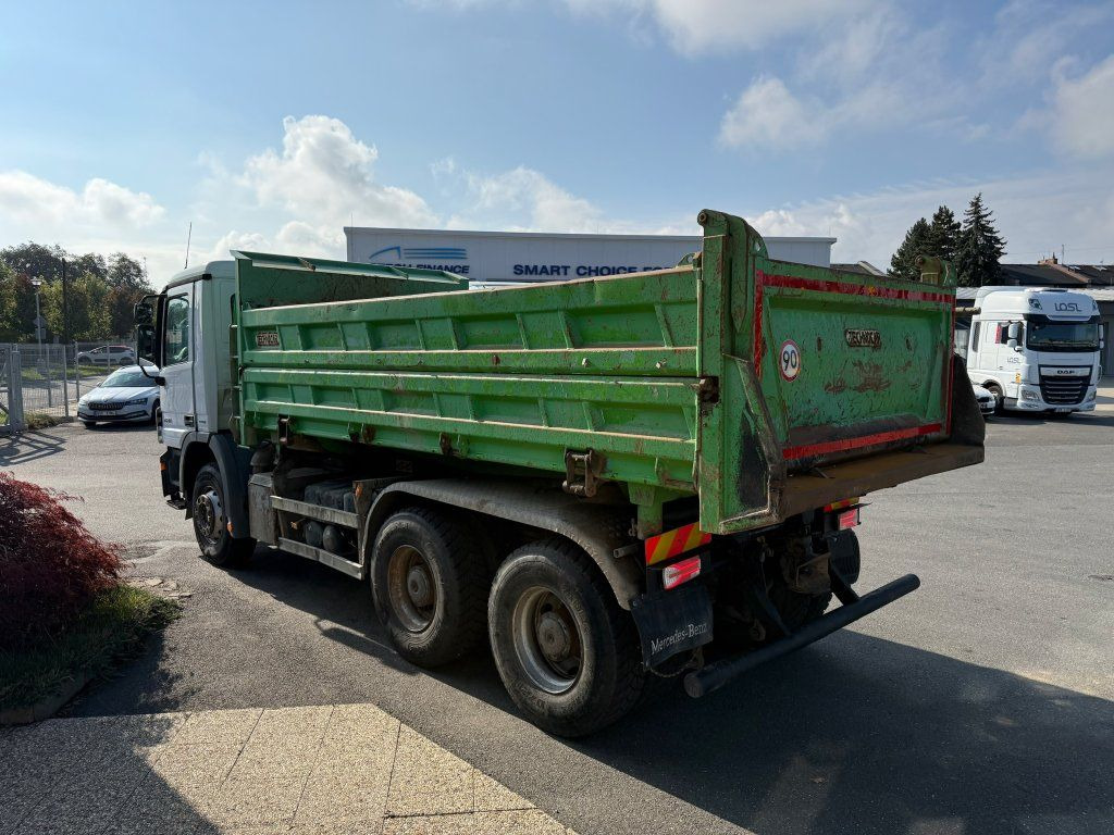 Mercedes-Benz 2641 Actros 6x4 EURO 4 - Camión volquete: foto 5 Mercedes-Benz 2641 Actros 6x4 EURO 4 - Camión volquete: foto 5