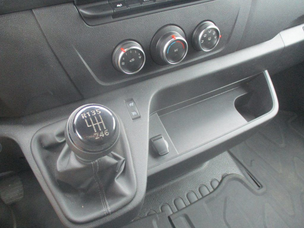 Furgón Renault Master 2.3fci L3H2: foto 16 Furgón Renault Master 2.3fci L3H2: foto 16