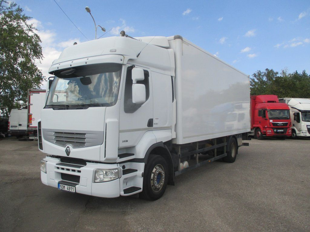 Renault Premium 1 liege - Camión caja cerrada: foto 1 Renault Premium 1 liege - Camión caja cerrada: foto 1