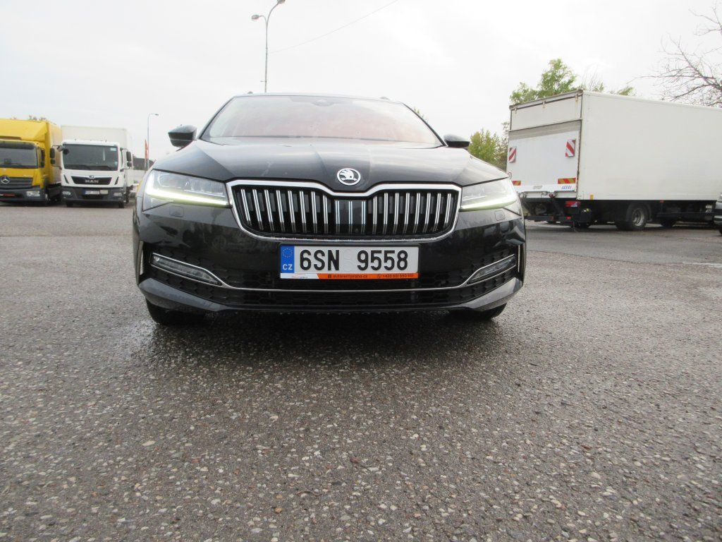 Skoda 2.0 Tdi L&K 4x4 - Coche familiar: foto 3 Skoda 2.0 Tdi L&K 4x4 - Coche familiar: foto 3