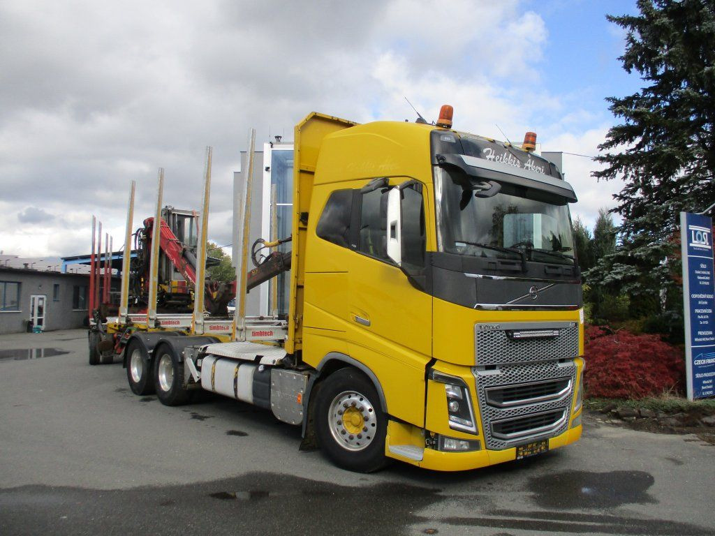 Volvo FH 16 750 6x4 + Fliegl - Camión forestal, Camión grúa: foto 3 Volvo FH 16 750 6x4 + Fliegl - Camión forestal, Camión grúa: foto 3