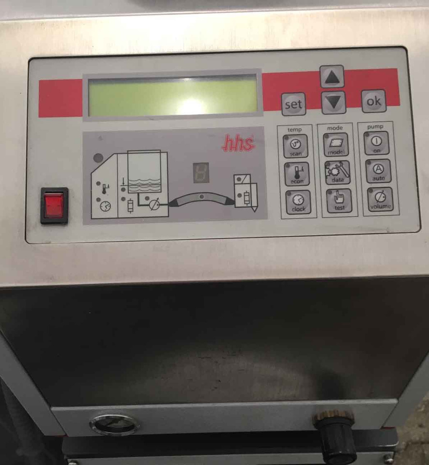 Baumer HHS hotmelt gluing system with C 1100-8 controller and hotmelt tank HHS HMP-04-1x2-PDE - Plegadora de papel: foto 2 Baumer HHS hotmelt gluing system with C 1100-8 controller and hotmelt tank HHS HMP-04-1x2-PDE - Plegadora de papel: foto 2