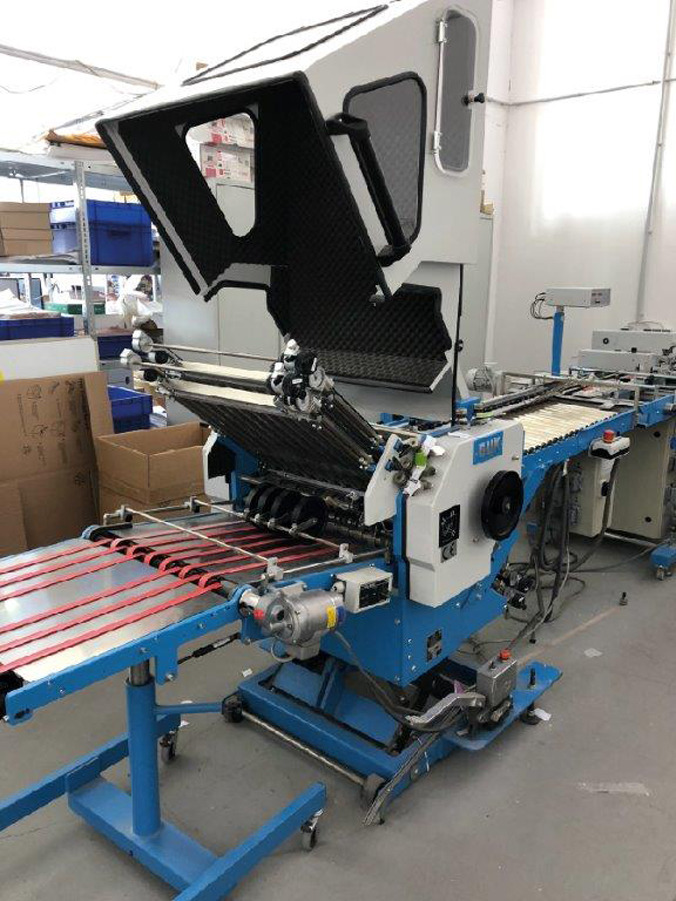 GUK folding machine combination for mailing work - Plegadora de papel: foto 1 GUK folding machine combination for mailing work - Plegadora de papel: foto 1