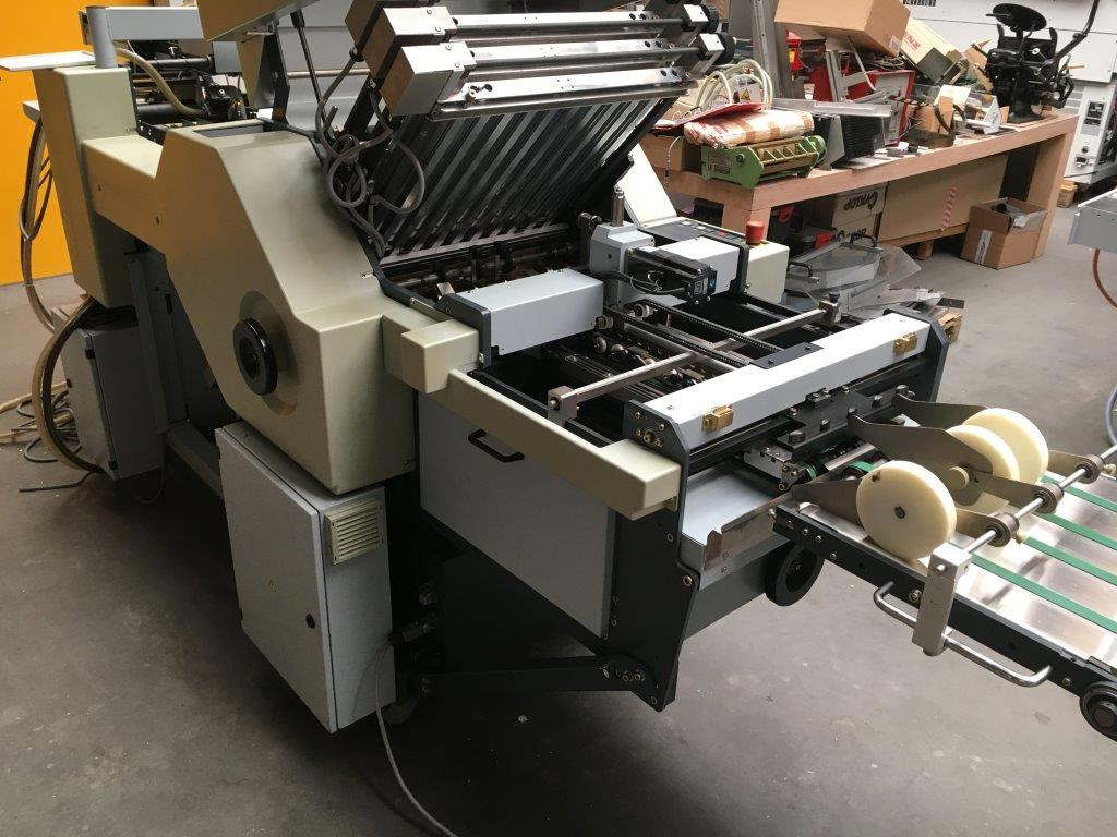 Horizon AFC-566 FKT fully automatic combination folding machine - Plegadora de papel: foto 5 Horizon AFC-566 FKT fully automatic combination folding machine - Plegadora de papel: foto 5