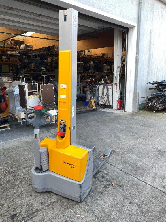 Jungheinrich EJC 10 - Apilador: foto 1 Jungheinrich EJC 10 - Apilador: foto 1