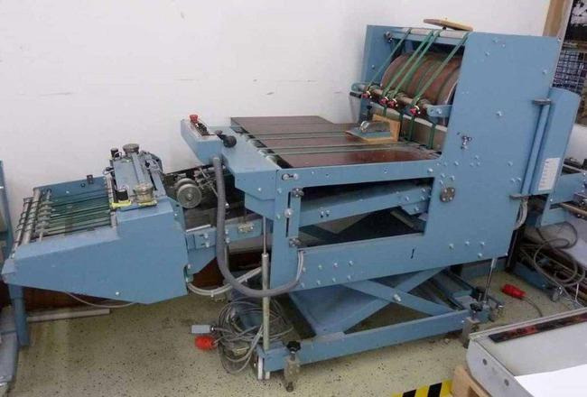 MBO SBAP 46 ME standing arch press delivery - Plegadora de papel: foto 1 MBO SBAP 46 ME standing arch press delivery - Plegadora de papel: foto 1