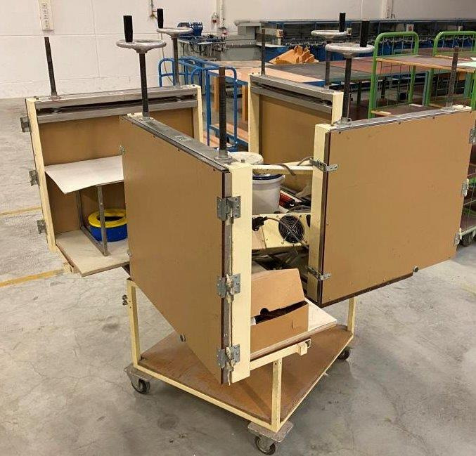 Rarity - Müro block gluing machines 4 x 5000 A2 WT2 - for desk pads revised in mint condition - Máquina de impresión: foto 1 Rarity - Müro block gluing machines 4 x 5000 A2 WT2 - for desk pads revised in mint condition - Máquina de impresión: foto 1