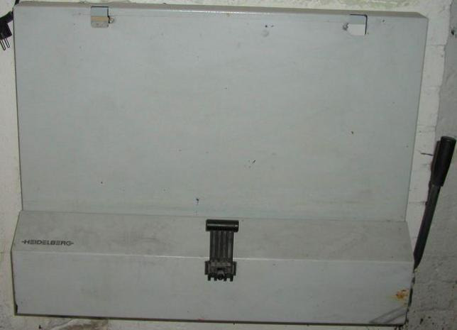 Heidelberg Autoplate printing plate folding SM 52 - Recambio para Máquina de impresión: foto 1 Heidelberg Autoplate printing plate folding SM 52 - Recambio para Máquina de impresión: foto 1