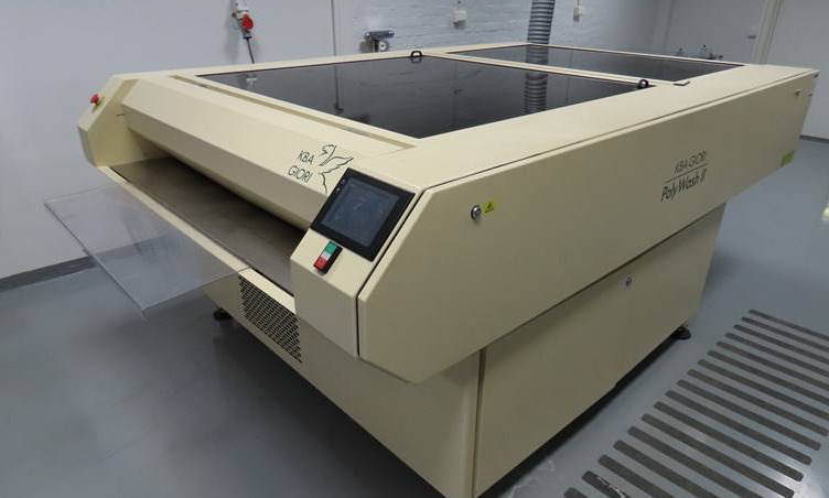 Flexo printing plate washer Glunz & Jensen DEGRAF Polywash II - Máquina de impresión: foto 1 Flexo printing plate washer Glunz & Jensen DEGRAF Polywash II - Máquina de impresión: foto 1