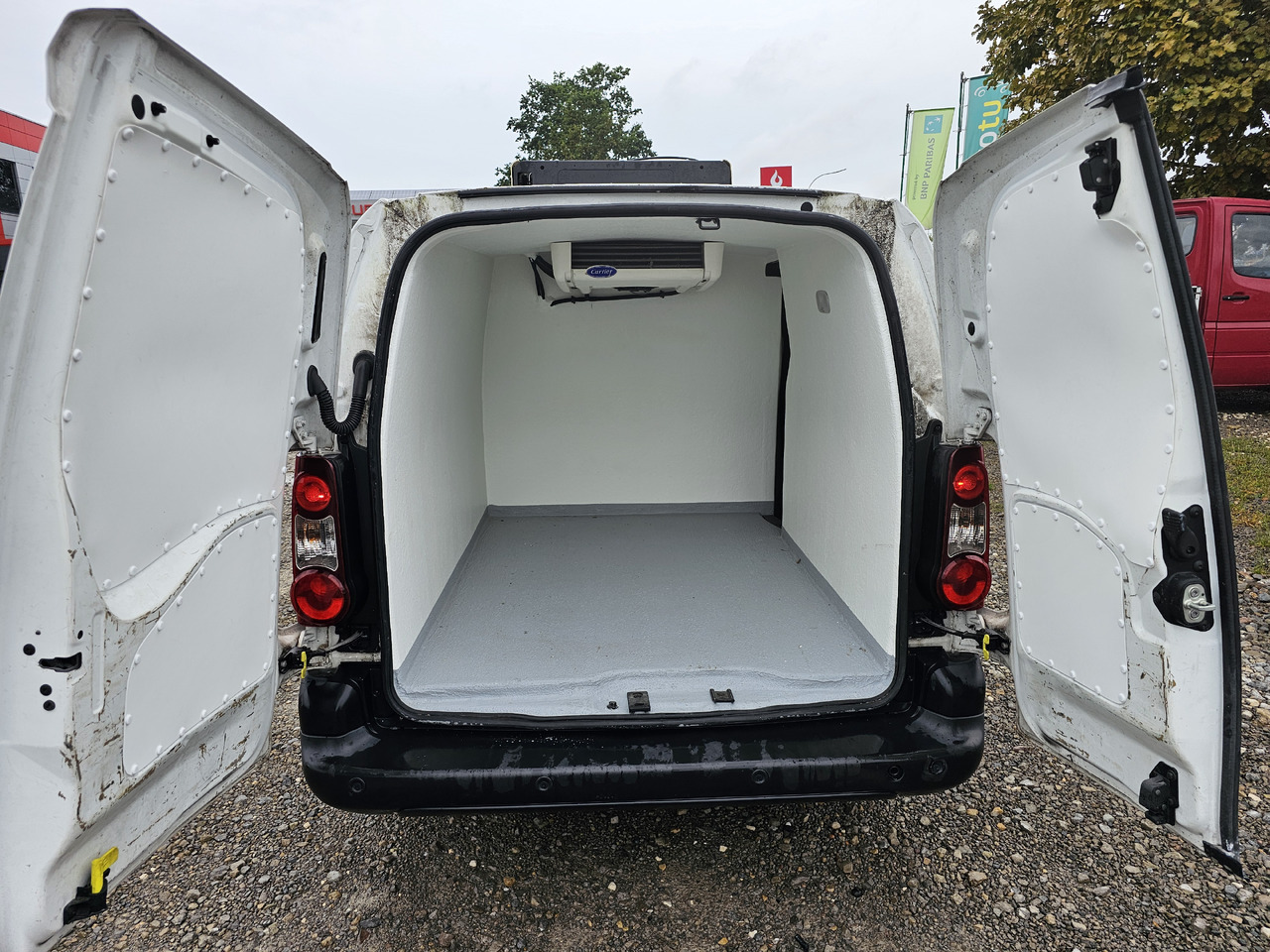 CITROËN Berlingo long chlodnia mroznia carrier Klima EURO6 - Furgoneta frigorifica: foto 1 CITROËN Berlingo long chlodnia mroznia carrier Klima EURO6 - Furgoneta frigorifica: foto 1