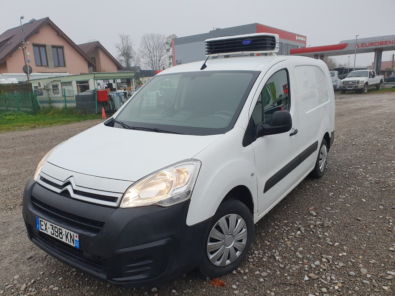 CITROËN Berlingo long chlodnia mroznia carrier Klima navi euro6 - Furgoneta frigorifica: foto 5 CITROËN Berlingo long chlodnia mroznia carrier Klima navi euro6 - Furgoneta frigorifica: foto 5