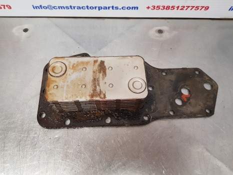Case 5140, 5000, Mx Maxxum Series, Oil Cooler J921558 - Radiador: foto 2 Case 5140, 5000, Mx Maxxum Series, Oil Cooler J921558 - Radiador: foto 2