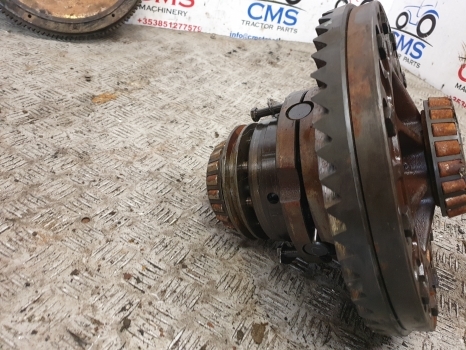 Case 956 Or 1056 Rear Differential 81711c1, 81715c1, 81403c1 - Diferencial para Tractor: foto 5 Case 956 Or 1056 Rear Differential 81711c1, 81715c1, 81403c1 - Diferencial para Tractor: foto 5
