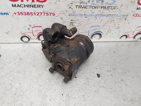 Case David Brown 94 Ser 1394, 1694, 1594 Steering Orbital Unit K207419, 150n1052 - Dirección para Tractor: foto 1 Case David Brown 94 Ser 1394, 1694, 1594 Steering Orbital Unit K207419, 150n1052 - Dirección para Tractor: foto 1