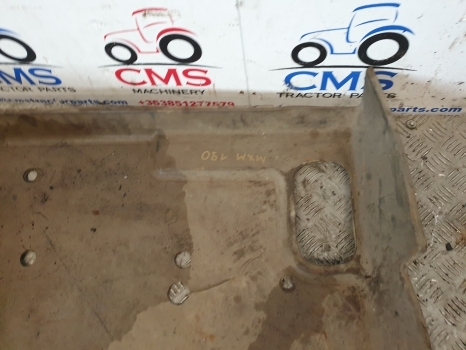 Case Mxm Series Mxm165, Mxm175, Mxm180, Mxm190 Cab Floor Mat 82023465 - Cabina e interior para Tractor: foto 2 Case Mxm Series Mxm165, Mxm175, Mxm180, Mxm190 Cab Floor Mat 82023465 - Cabina e interior para Tractor: foto 2