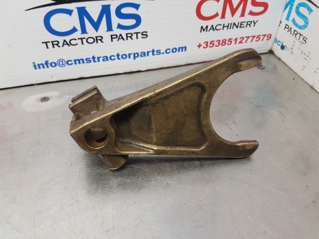 Claas Ares 836, Atles 946-915 Rz Differential Lock Fork 6005024889, 3791158h1 - Embrague y piezas para Tractor: foto 4 Claas Ares 836, Atles 946-915 Rz Differential Lock Fork 6005024889, 3791158h1 - Embrague y piezas para Tractor: foto 4