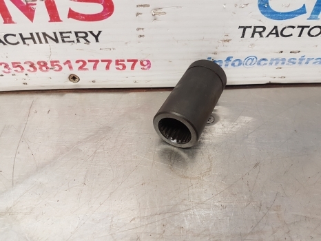 Claas Axos 340 Cx, Ceres, Ergos, Celtis Pto Drive Shaft Coupling 0011119641 - Palier para Tractor: foto 2 Claas Axos 340 Cx, Ceres, Ergos, Celtis Pto Drive Shaft Coupling 0011119641 - Palier para Tractor: foto 2