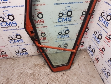 Fiat 160-90dt, 180-90dt, 140-90dt Super Confort Cab Door Rhs 5130873, 5124414 - Puerta y piezas para Tractor: foto 5 Fiat 160-90dt, 180-90dt, 140-90dt Super Confort Cab Door Rhs 5130873, 5124414 - Puerta y piezas para Tractor: foto 5