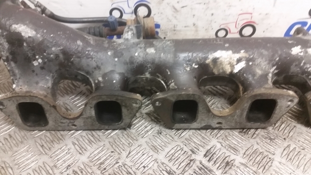 Fiat F, F Dt, F100, F110, F115, F120, F130, F130, F140 Intake Manifold 98413495 - Colector de admisión para Tractor: foto 2 Fiat F, F Dt, F100, F110, F115, F120, F130, F130, F140 Intake Manifold 98413495 - Colector de admisión para Tractor: foto 2