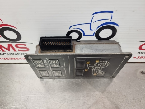 Fiat, New Holland 60, M Series Ecu Control Panel 82008154, 82010884, 82013284 - Unidad de control: foto 4 Fiat, New Holland 60, M Series Ecu Control Panel 82008154, 82010884, 82013284 - Unidad de control: foto 4