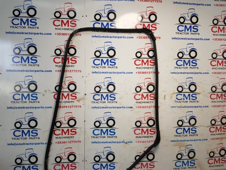 Ford 10, 30, Tw, 1000 Series, Super Q, Q Cab Door Rubber Seal Lhs D8nn9420531ac - Puerta y piezas: foto 2 Ford 10, 30, Tw, 1000 Series, Super Q, Q Cab Door Rubber Seal Lhs D8nn9420531ac - Puerta y piezas: foto 2