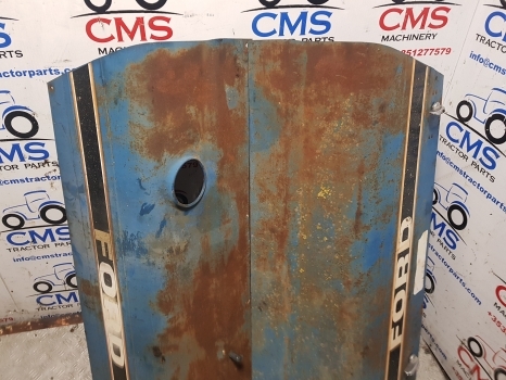 Ford 10 Series 5610, 6610, 7410, 7610, 6810 Sq Cab Bonnet Hood Panel 2 Holes - Capota para Tractor: foto 4 Ford 10 Series 5610, 6610, 7410, 7610, 6810 Sq Cab Bonnet Hood Panel 2 Holes - Capota para Tractor: foto 4