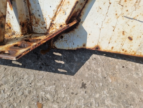 Ford 5000, 6000, 7000 Mudguard Pair As Pictures, 82008463, 82008463 - Guardabarros: foto 5 Ford 5000, 6000, 7000 Mudguard Pair As Pictures, 82008463, 82008463 - Guardabarros: foto 5
