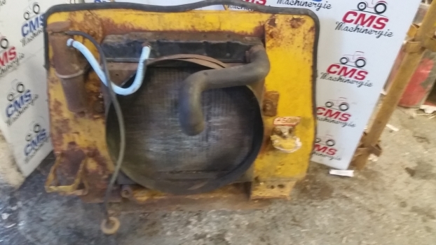 Jcb 410 Engine Water Cooling Radiator Assembly With Cab Panel, Pipes, Cowling. - Radiador para Cargadora de ruedas: foto 1 Jcb 410 Engine Water Cooling Radiator Assembly With Cab Panel, Pipes, Cowling. - Radiador para Cargadora de ruedas: foto 1