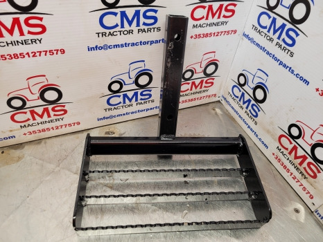 New Holand, Ford, Fiat 40, Ts, Tm, 60, M, Mxm Ser Cab Footstep Bottom 82007892 - Peldaño: foto 2 New Holand, Ford, Fiat 40, Ts, Tm, 60, M, Mxm Ser Cab Footstep Bottom 82007892 - Peldaño: foto 2