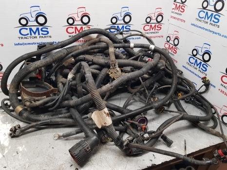 New Holland T7.200 Engine Front Frame Wiring Loom Wiring Loom - Cables/ Alambres para Tractor: foto 1 New Holland T7.200 Engine Front Frame Wiring Loom Wiring Loom - Cables/ Alambres para Tractor: foto 1
