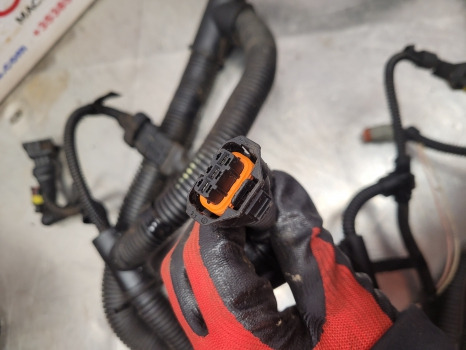 New Holland T7040 Autocommand Transmission Backend Wiring Loom Wiring Loom - Cables/ Alambres: foto 5 New Holland T7040 Autocommand Transmission Backend Wiring Loom Wiring Loom - Cables/ Alambres: foto 5