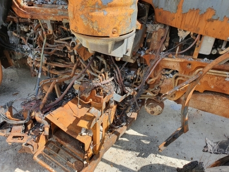 Fendt 724 S4 Axle, Engine, Transmission, Lift, Linkage Parts Nut Dismantling - Recambio para Tractor: foto 3 Fendt 724 S4 Axle, Engine, Transmission, Lift, Linkage Parts Nut Dismantling - Recambio para Tractor: foto 3