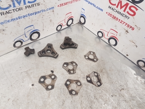 Same Silver 100.6, 105, Antares 110 Rear Axle Lock Plate Flange 0.008.5860.0/10 - Eje posterior para Tractor: foto 2 Same Silver 100.6, 105, Antares 110 Rear Axle Lock Plate Flange 0.008.5860.0/10 - Eje posterior para Tractor: foto 2