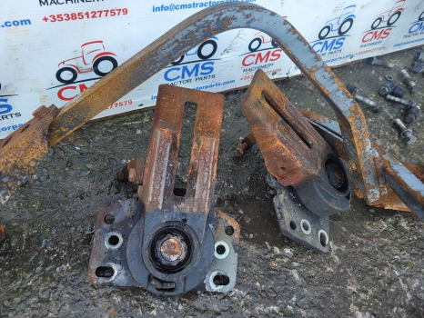Valtra S374 Front Mudguard Bracket Kit 3909406m91, 3909405m91 - Guardabarros: foto 5 Valtra S374 Front Mudguard Bracket Kit 3909406m91, 3909405m91 - Guardabarros: foto 5