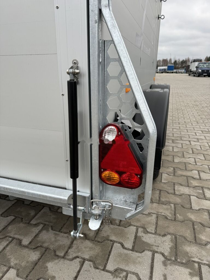 Leasing de Cheval Liberté Touring Country XL na dwa konie z dużą siodlarnią 2.2T DMC Cheval Liberté Touring Country XL na dwa konie z dużą siodlarnią 2.2T DMC: foto 13