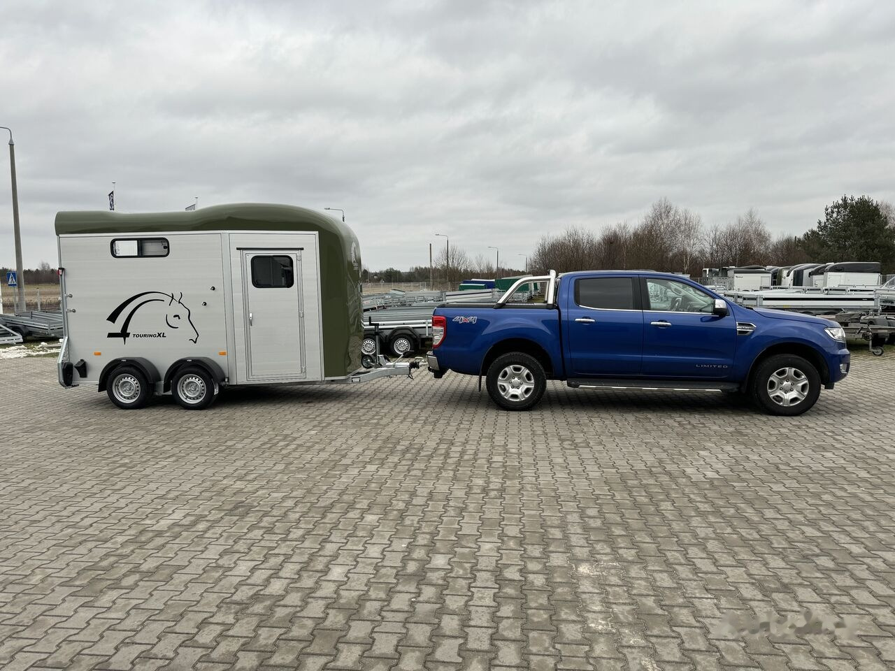 Leasing de Cheval Liberté Touring Country XL na dwa konie z dużą siodlarnią 2.2T DMC Cheval Liberté Touring Country XL na dwa konie z dużą siodlarnią 2.2T DMC: foto 33