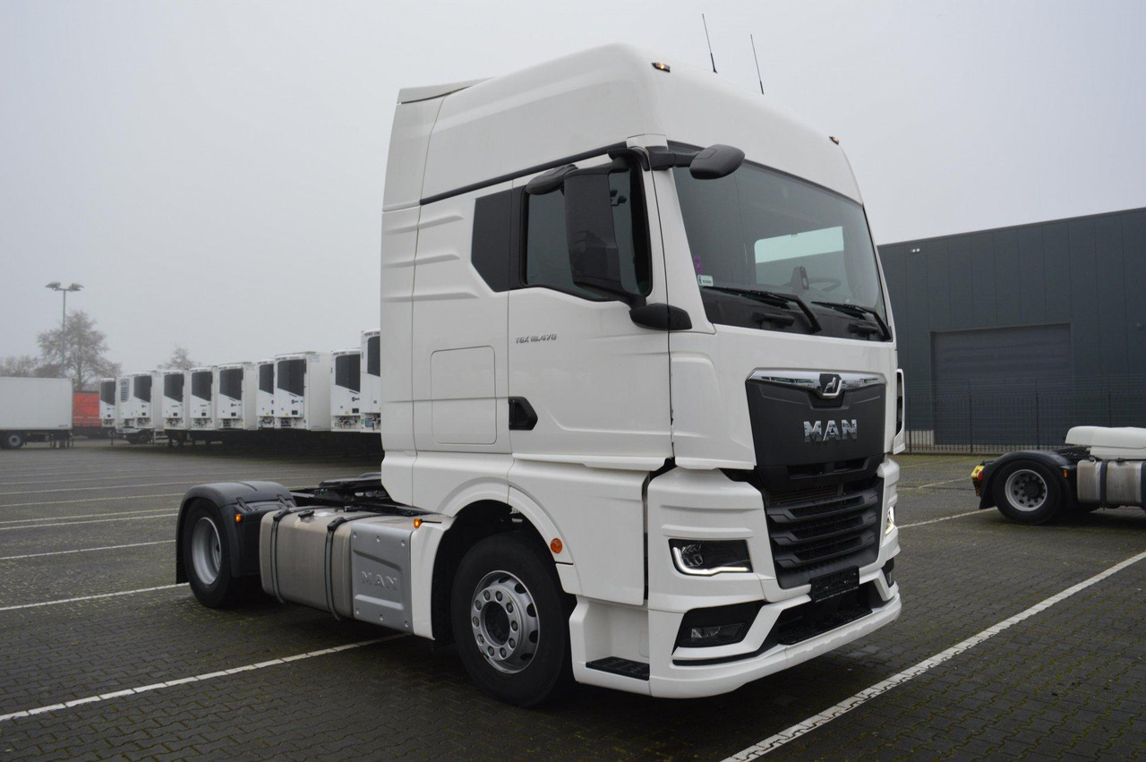 MAN TGX 18.470 GX - Cabeza tractora: foto 3 MAN TGX 18.470 GX - Cabeza tractora: foto 3
