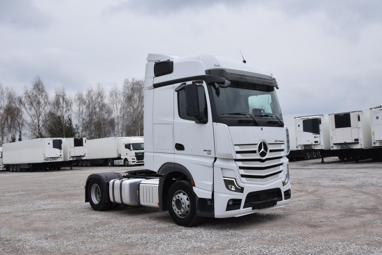 Mercedes-Benz Actros 5 1845 BigSpace - Cabeza tractora: foto 3 Mercedes-Benz Actros 5 1845 BigSpace - Cabeza tractora: foto 3