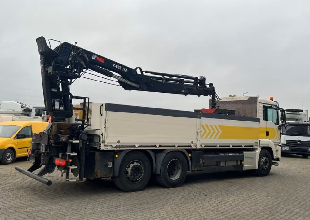 MAN TGS 26.420 6x2 oś skrętna/podnośna | EURO 6 | Platforma + HDS HIAB X-Duo 178 E-4 Sterowanie pilotem | 398 264 km - Camión caja abierta, Camión grúa: foto 2 MAN TGS 26.420 6x2 oś skrętna/podnośna | EURO 6 | Platforma + HDS HIAB X-Duo 178 E-4 Sterowanie pilotem | 398 264 km - Camión caja abierta, Camión grúa: foto 2