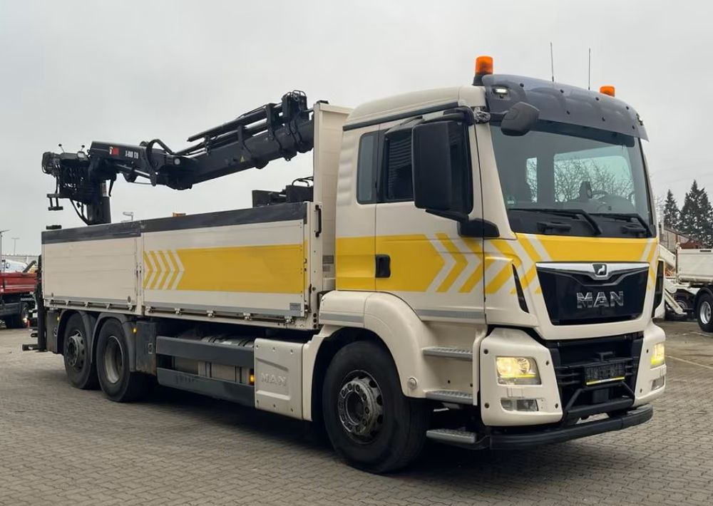 MAN TGS 26.420 6x2 oś skrętna/podnośna | EURO 6 | Platforma + HDS HIAB X-Duo 178 E-4 Sterowanie pilotem | 398 264 km - Camión caja abierta, Camión grúa: foto 4 MAN TGS 26.420 6x2 oś skrętna/podnośna | EURO 6 | Platforma + HDS HIAB X-Duo 178 E-4 Sterowanie pilotem | 398 264 km - Camión caja abierta, Camión grúa: foto 4