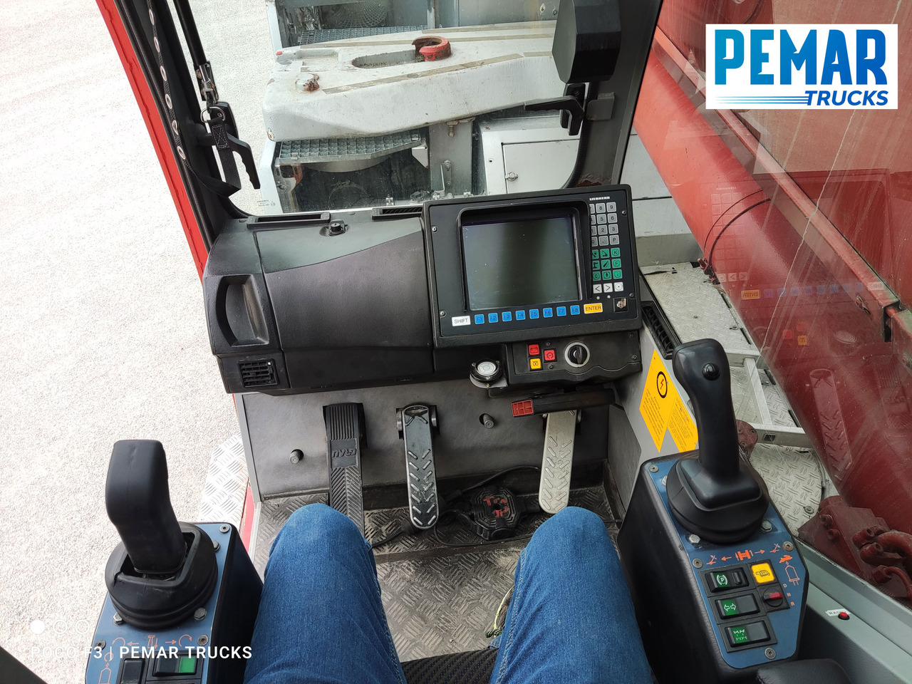 Camión grúa LIEBHERR LTM 1045-1 AUTOGRÚA 6X4X6: foto 36