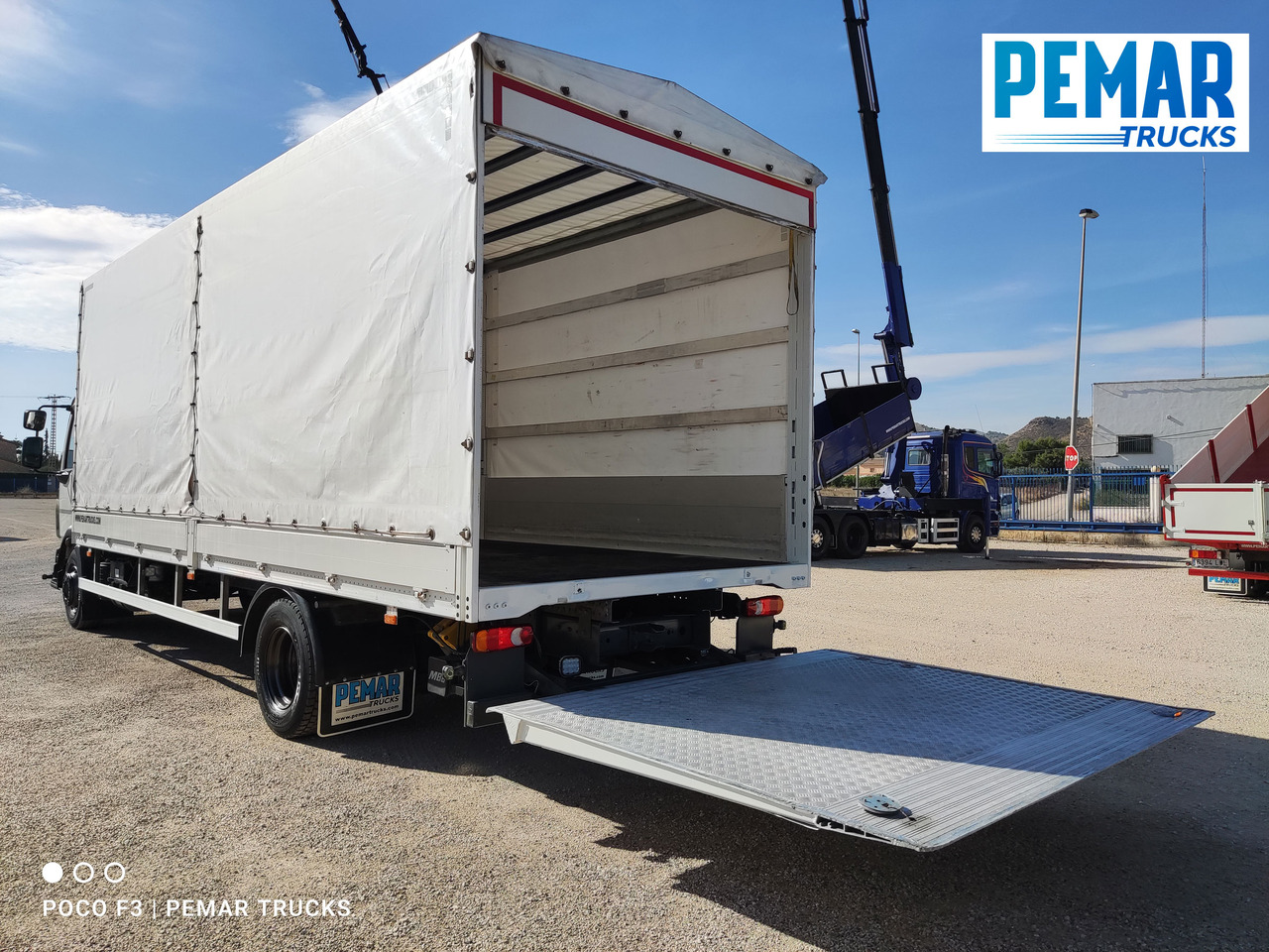 Foto del interior 1: Leasing de VOLVO FL 250 SEMITAUTLINER 16T VOLVO FL 250 SEMITAUTLINER 16T