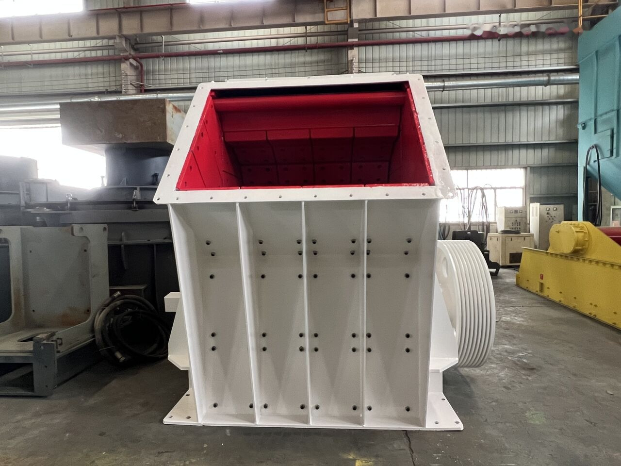 Kinglink 250TPH Hydraulic Limestone Tertiary Impact Crusher KPF1416 - Trituradora de impacto: foto 3 Kinglink 250TPH Hydraulic Limestone Tertiary Impact Crusher KPF1416 - Trituradora de impacto: foto 3