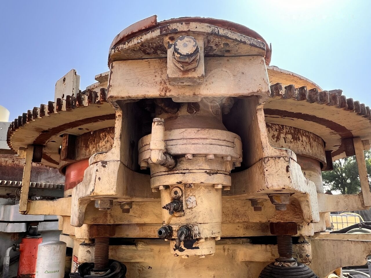 Metso HP200 Cone Crusher | Made in France - Trituradora de cono: foto 2 Metso HP200 Cone Crusher | Made in France - Trituradora de cono: foto 2