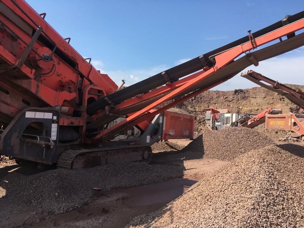 Sandvik QA450 - Cribadora: foto 3 Sandvik QA450 - Cribadora: foto 3