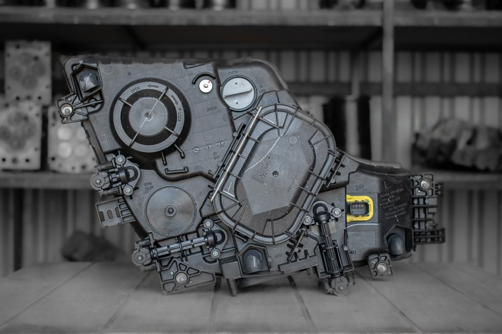 MERCEDES-BENZ FRONT LIGHT ACTROS MPIV EURO VI - DRIVER - Luz/ Iluminación para Camión: foto 2 MERCEDES-BENZ FRONT LIGHT ACTROS MPIV EURO VI - DRIVER - Luz/ Iluminación para Camión: foto 2