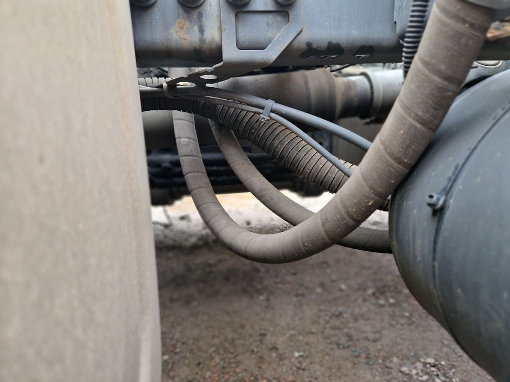 MERCEDES-BENZ HYDRAULIC OVERTURN SYSTEM FOR ACTROS MP4 - Hidráulica para Camión: foto 4 MERCEDES-BENZ HYDRAULIC OVERTURN SYSTEM FOR ACTROS MP4 - Hidráulica para Camión: foto 4