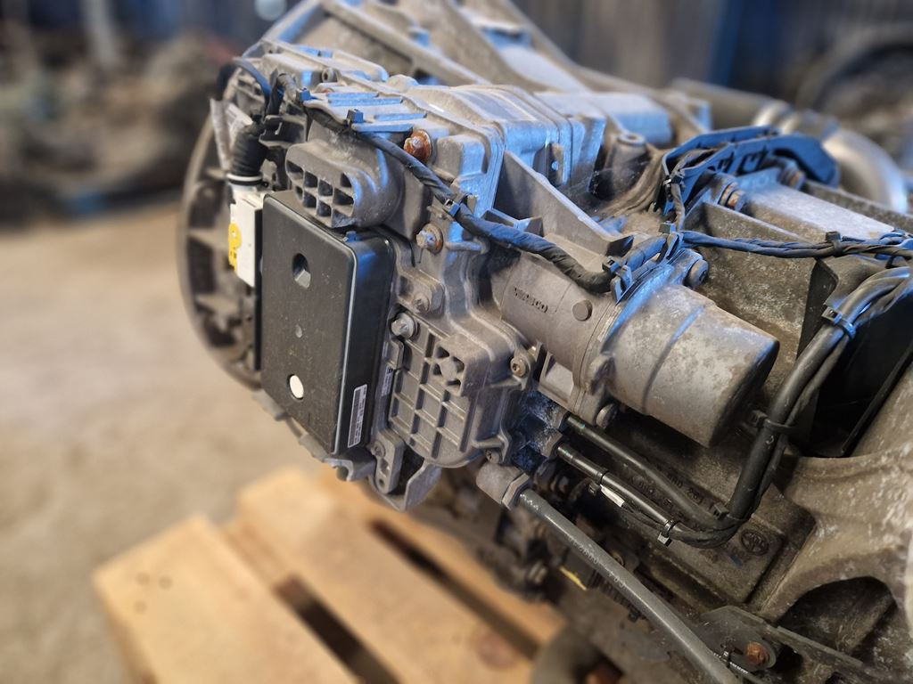 WABCO FOR MERCEDES ACTROS MP4 - 4213530040 - Unidad de control para Camión: foto 2 WABCO FOR MERCEDES ACTROS MP4 - 4213530040 - Unidad de control para Camión: foto 2