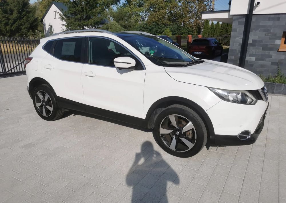 Nissan Qashqai 1.2 DIG-T N-Connecta EU6 - SUV/ Todoterreno: foto 3 Nissan Qashqai 1.2 DIG-T N-Connecta EU6 - SUV/ Todoterreno: foto 3